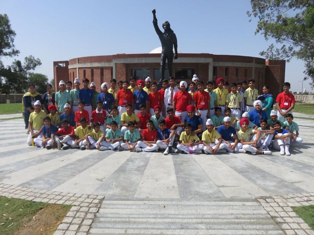 CBSE-affiliated-school-in-mahilpur