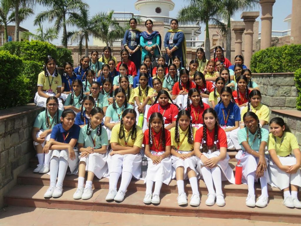 CBSE-affiliated-school-in-mahilpur