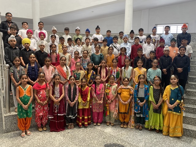 PUNJABI ATTIRE AND COMMUNITY LUNCH