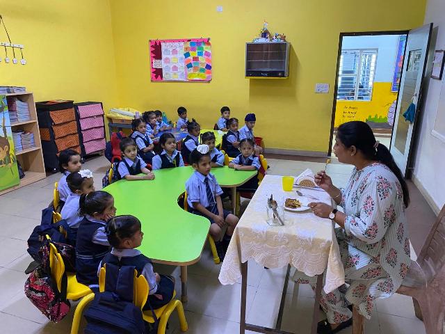 TABLE MANNERS & DINING ETIQUETTE ACTIVITY